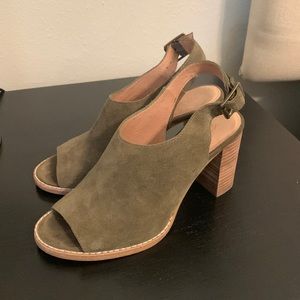 Madewell Size 6 Green Suede Stacked Heels